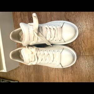 Alexander McQueen Women's Oversized Sneaker in Patchouli